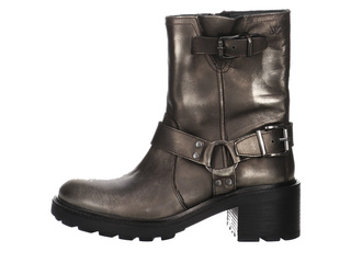 Lazamani Boots