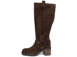 ara Kelly Stiefel